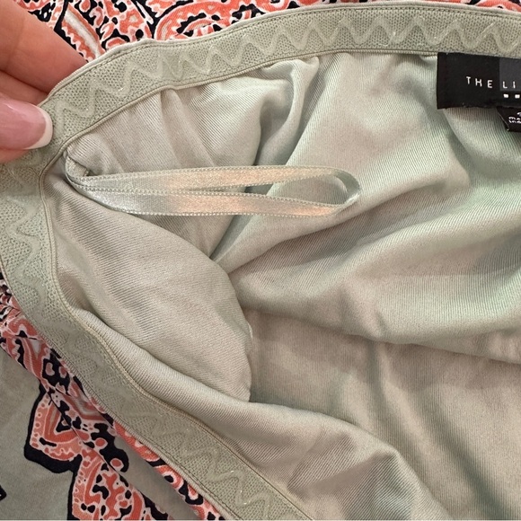 The Limited Pink Soft Sage Strapless Maxi Dress – Paisley Print Size Small - Picture 10 of 15